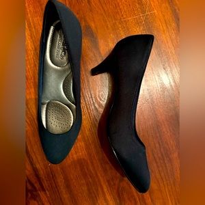 Black Coach and Four pumps